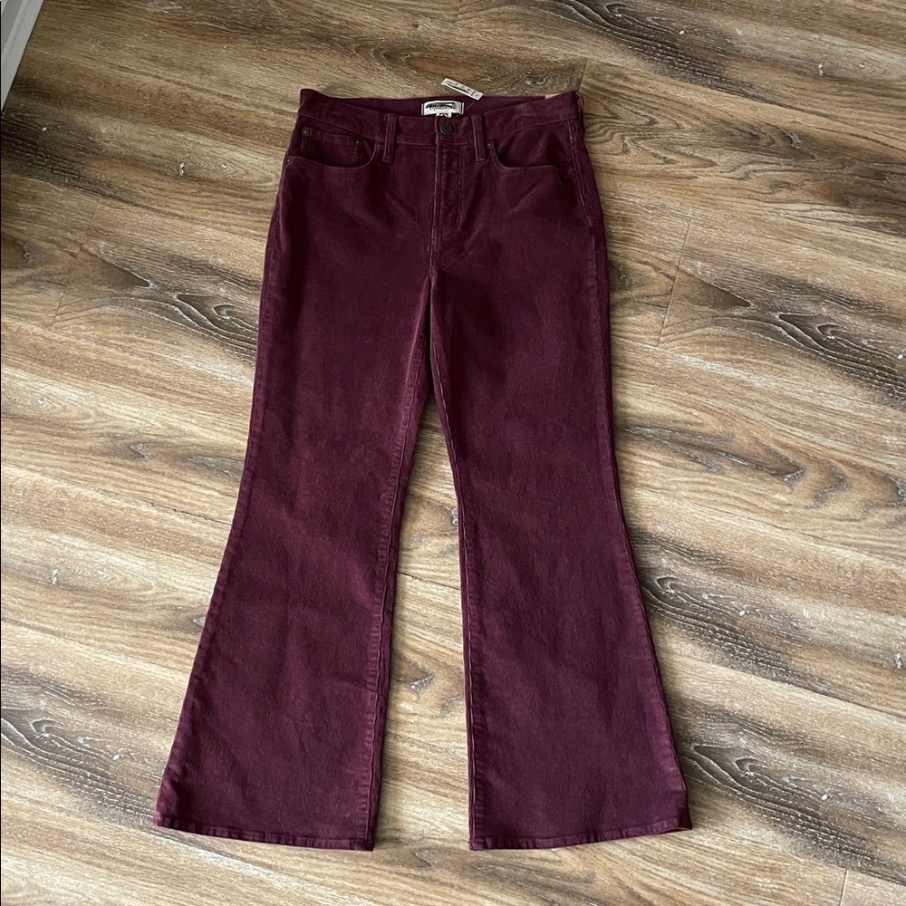 The Petite Perfect Vintage Flare Pant: Corduroy Edition in Mulberry NWT